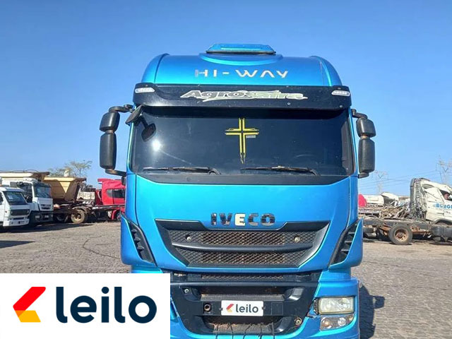 LOTE 002 - IVECO STRALIS 600S44T 2023