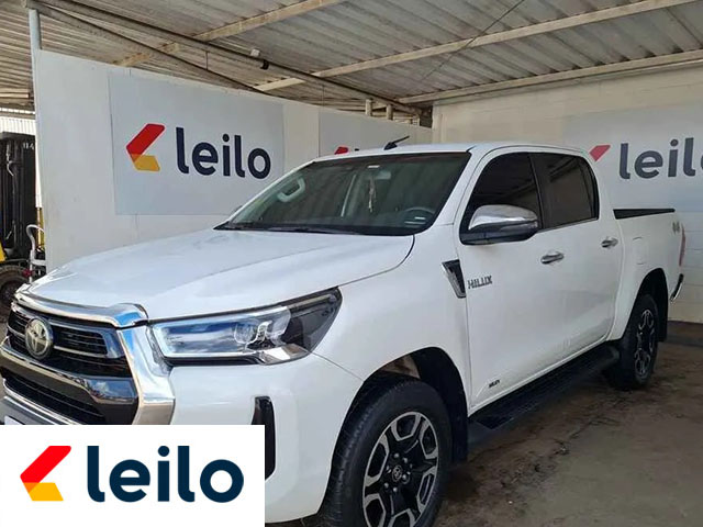 LOTE 013 - TOYOTA HILUX CD SRX 2021