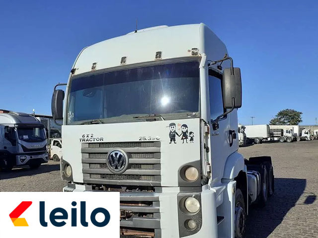 LOTE 034 - VOLKSWAGEN CONSTELATION 25.390 TRACTOR 6X2 2013