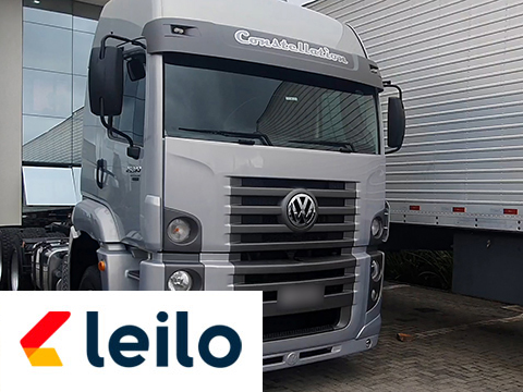 LOTE 007 - VOLKSWAGEN 26-390 2013