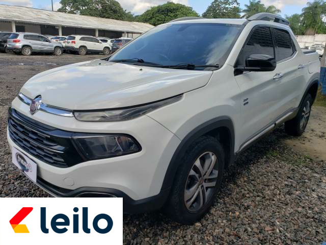 LOTE 023 - FIAT TORO VOLCANO 2017