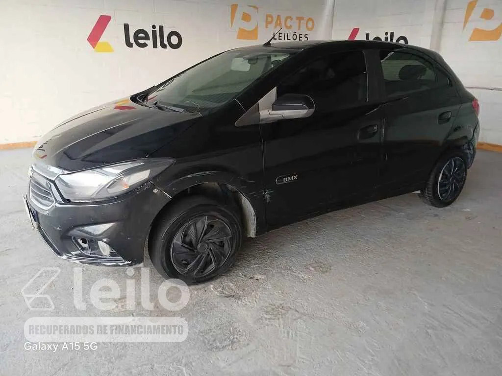 LOTE 018 - CHEVROLET ONIX LT 1.0 2018