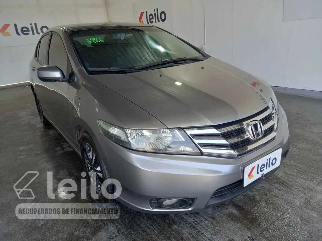 LOTE 037 - HONDA CITY LX FLEX 2014