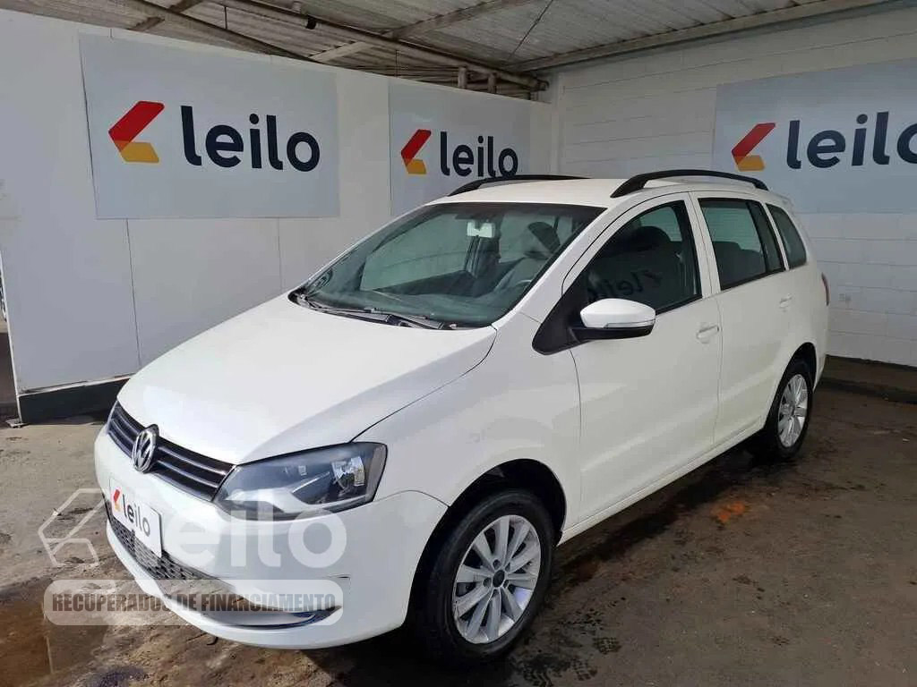 LOTE 038 - VOLKSWAGEN SPACEFOX PAT MA 2014