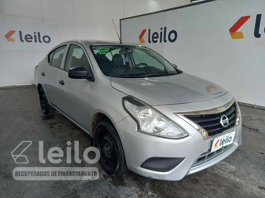 LOTE 007 - NISSAN V-DRIVE 2021