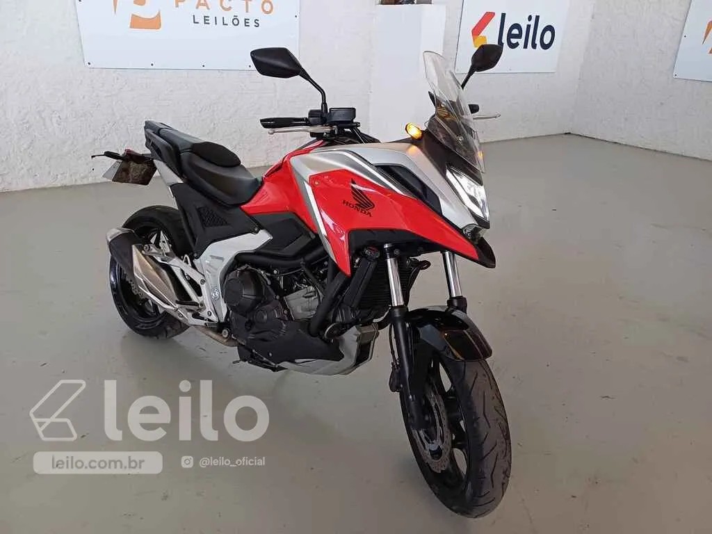 LOTE 010 - HONDA NC 750X 2022