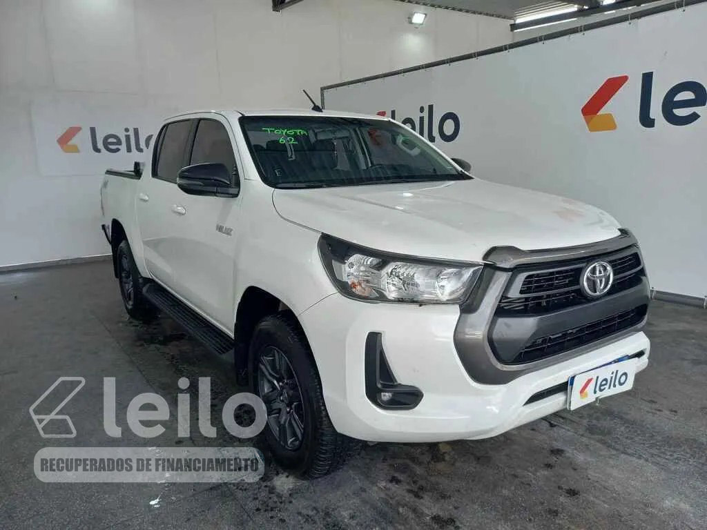 LOTE 017 - TOYOTA HILUX CABINE DUPLA SRA 4FD 2024