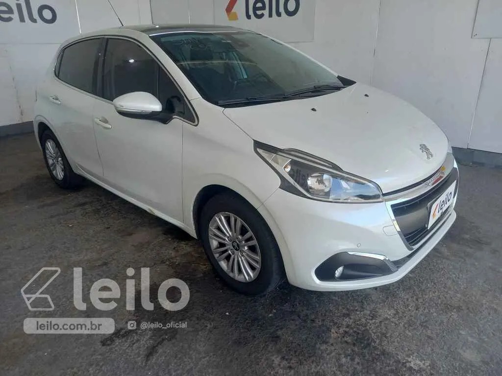 LOTE 022 - PEUGEOT 208 GRIFFE EAT6 2018