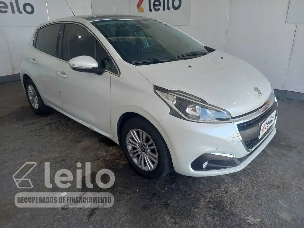 LOTE 022 - PEUGEOT 208 GRIFFE EAT6 2018