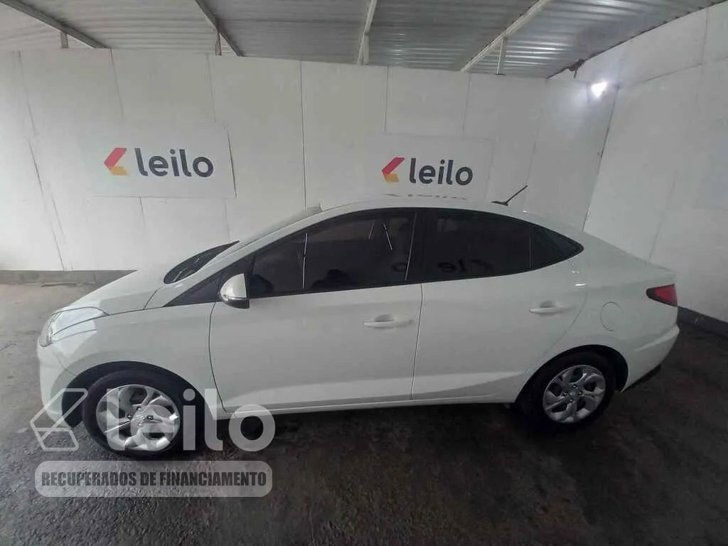 LOTE 023 - HYUNDAI HB20S TURBO PLATINIUM 2022