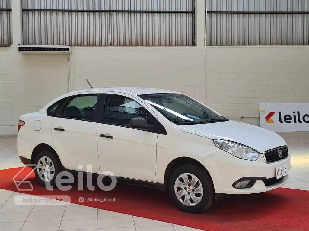 LOTE 027 - FIAT SIENA ATTRACTIVE 2018