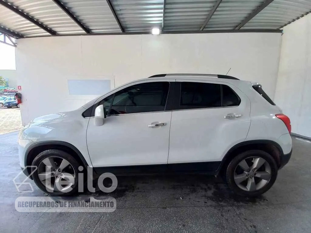LOTE 030 - CHEVROLET TRACKER LTZ AT 2014