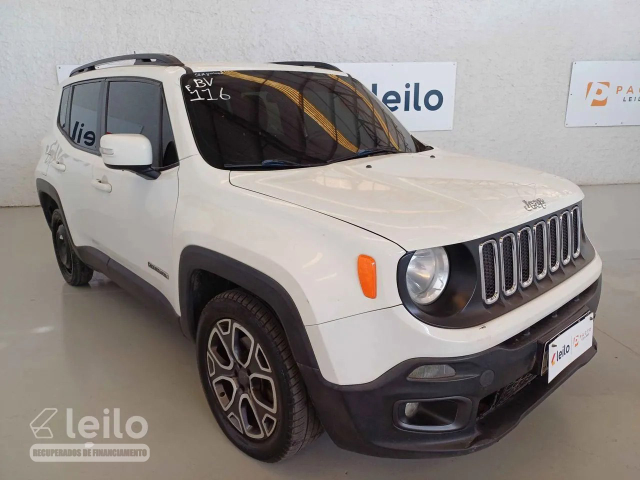 LOTE 023 - JEEP RENEGADE LONGITUDE AUTOMATICO 2018